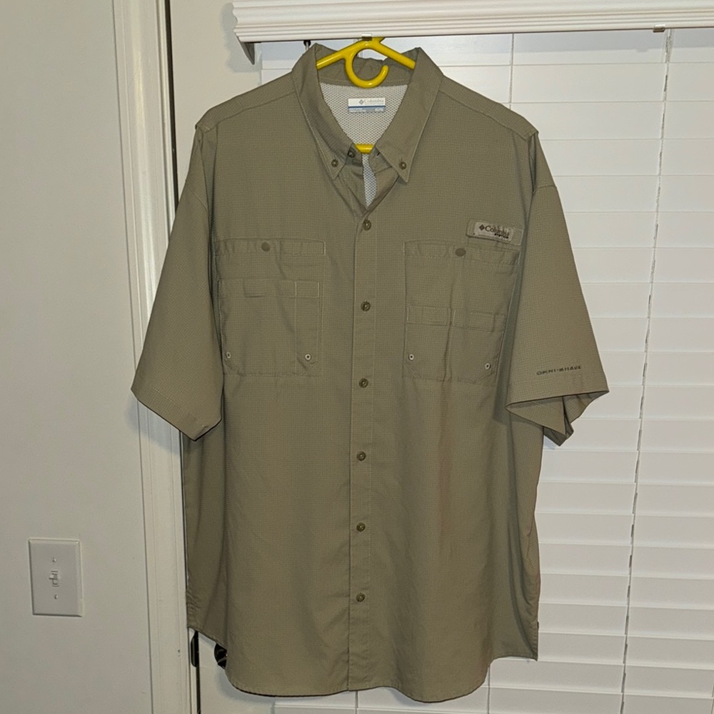Columbia Olive Green Short Sleeve Shirt